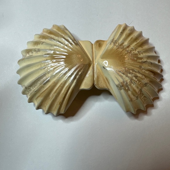 Cream French Atelier and Tan Bow Hair Accessory - Picture 2 of 4